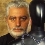 Спомен за Пако Рабан и неговите метални рокли