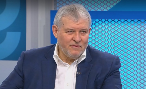 Румен Христов: Във „Величие” виждам една проруска партия Румен Христов: Във „Величие” виждам една проруска партия