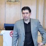 Иван Таков към ДБ: Ако бутнете Паметника на Съветската армия, няма да има сянка, в която да се скриете