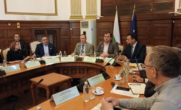 Министерството на земеделието стартира инициатива Зелени градове зелени коридори за