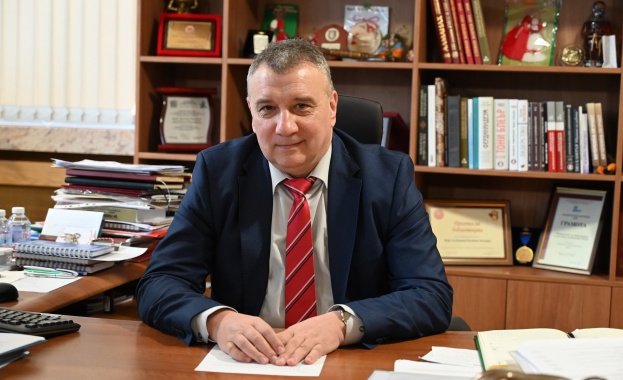 Голямото предизвикателство е използването на изкуствения интелект Имаме няколко магистърски