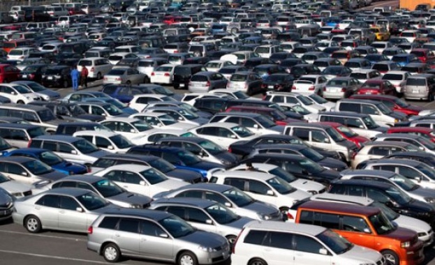 Цените на автомобилите втора употреба достигат нови рекорди Това сочи