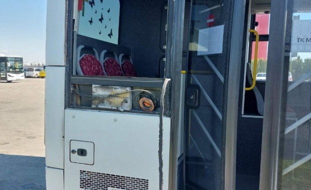 Поредно нападение над автобус от градския транспорт в Пловдив Инцидентът