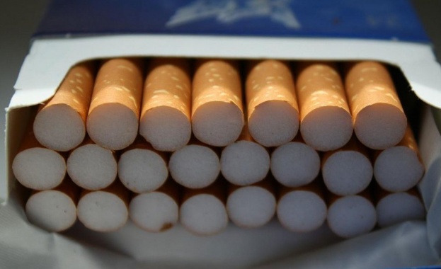 Откриха над 46 000 къса цигари в двоен под и в тонколони на "Митница Русе"