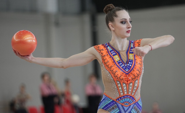 Българската гимнастичка Боряна Калейн няма да участва следващия уикенд на