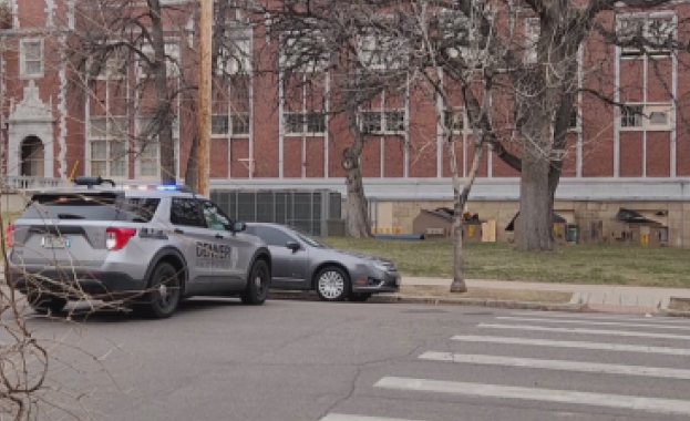 Полицията издирва ученик прострелял двама преподаватели в гимназия в Денвър Единият