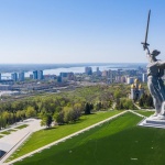 Жителите на Волгоград решават въпроса за връщането на старото име на града "Сталинград"