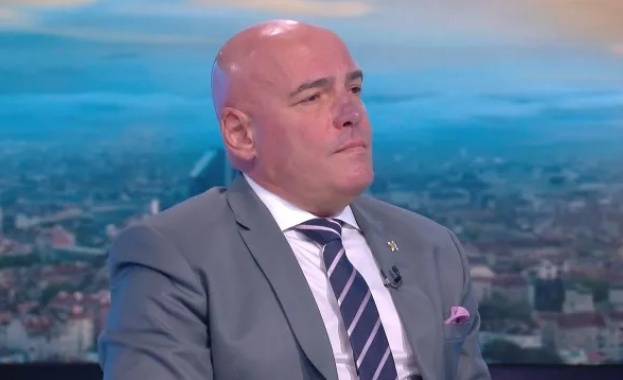 Очаквам подобни бомбени заплахи като тези в училищата да станат