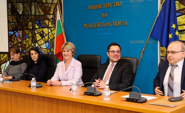 Министерството на иновациите и растежа е с вас Активирахме всички