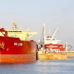 Корабите в Гърция остават на котва поради силни ветрове