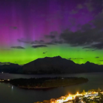 Южно сияние - небесен спектакъл над Нова Зеландия