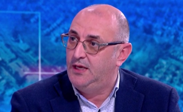 Между нелегалните мигранти които минават и през България се промъкват