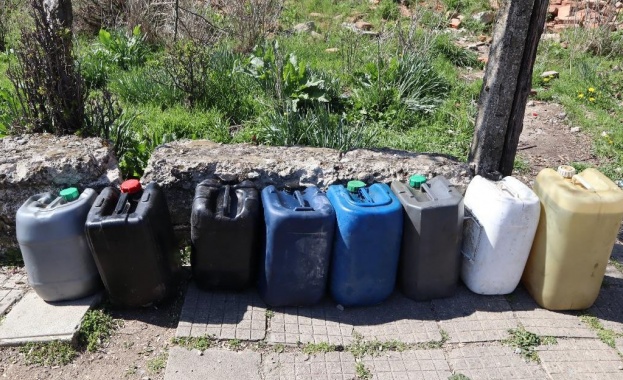 Служители на полицията в Белоградчик заловиха четирима жители на село