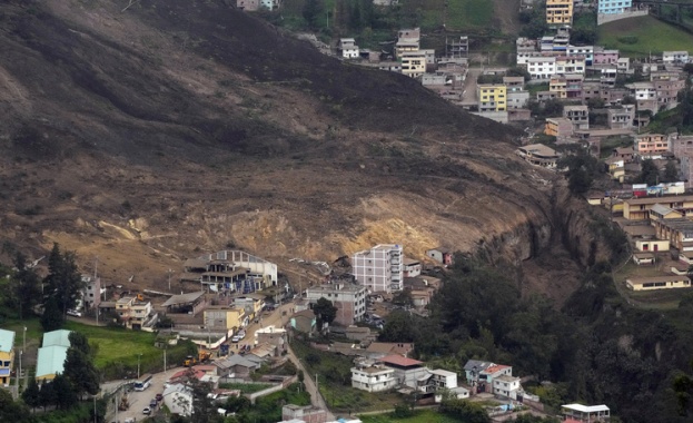 Жертвите на свлачището в Еквадор достигнаха най-малко 27 души, над 60 са в неизвестност