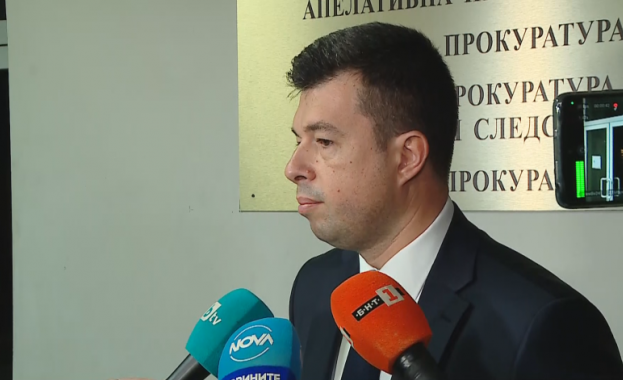 Районната прокуратура в Пловдив повдигна обвинения на четирима души от