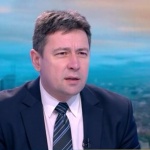 Ангел Петров: Ще имаме две Русии