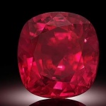 Най-големият рубин, предлаган на търг, ще бъде продаден за около 30 милиона долара