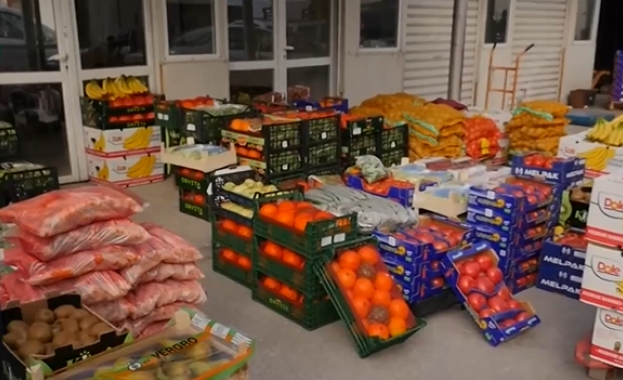 Заради проверки на НАП: Бунт на търговци на плодове и зеленчуци в Първенец