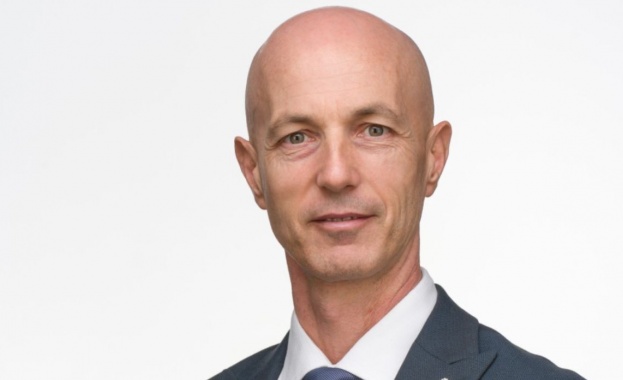 Възраждане се утвърди като трета политическа сила в България В