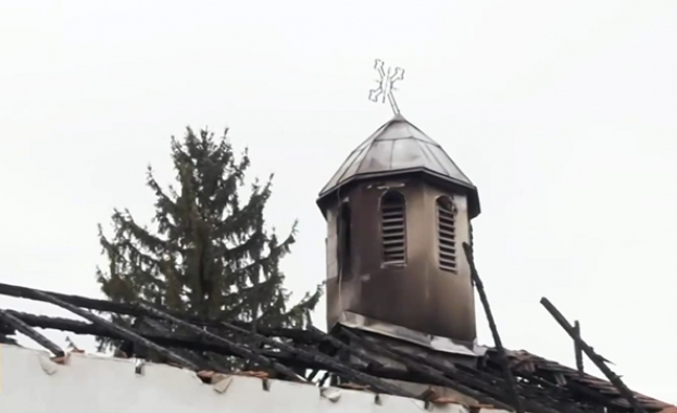 150 годишна църква във Вършец изгоря в нощта на Лазаровден срещу