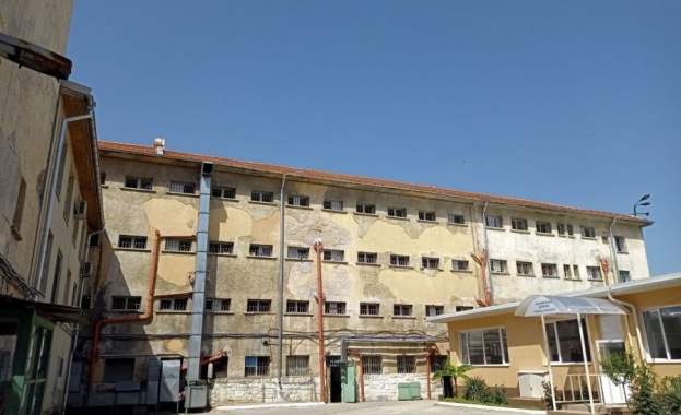 Рецидивист е избягал от затвора в Пазарджик потвърдиха от полицията