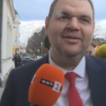 Делян Пеевски: Надявам се, че политиците ще се събудят и ще направят правителство