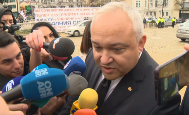 Политиците да бъдат по продуктивни от предходното Народно събрание по отношение