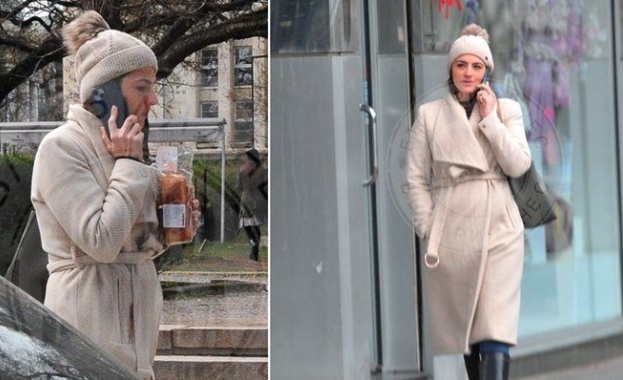 Лена Бориславова е бременна в четвърти месец научи Труд нюз