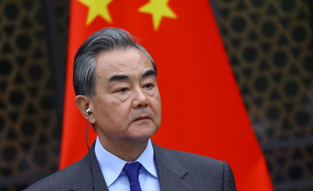 Китайският първи дипломат Ван И се надява и вярва че
