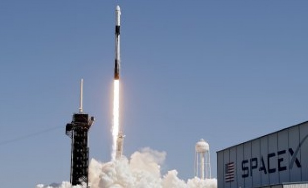 Спътник, построен с българско участие, беше изведен в орбита на борда на Space X 