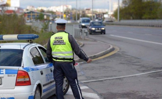 В рамките на изминалото денонощие са установени общо 43-ма водачи,