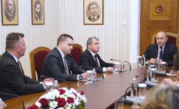 Започнаха консултациите за съставяне на правителство на партията Има такъв