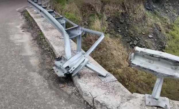 Опасни завои с липсващи или компрометирани мантинели необезопасени участъци покрай