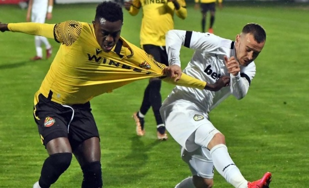 Славия и Ботев Пловдив завършиха 0 0 в мач от 27 ия