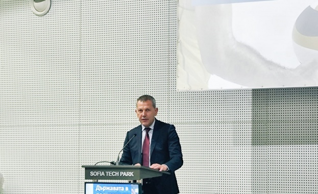 Дигитализацията в българския спорт ще бъде осъществена с активната подкрепа