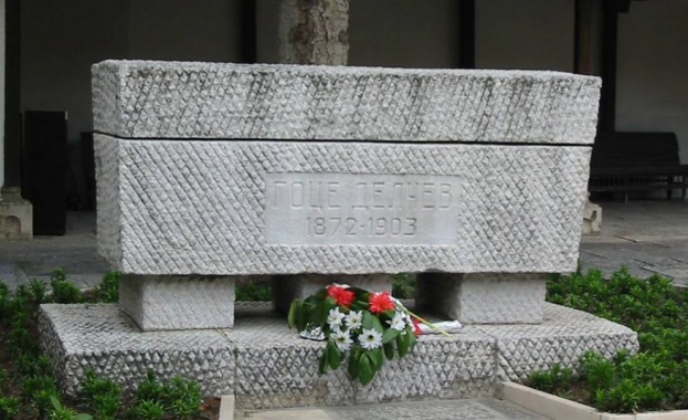 Служебният министър на външните работи Николай Милков каза че няма