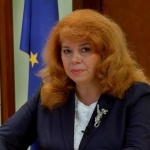 Илияна Йотова: Очаквам да има кабинет