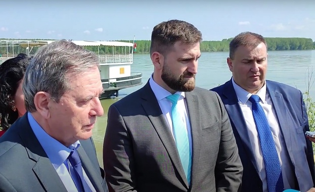 Съвместен призив за присъединяване на България и Румъния към Шенгенското