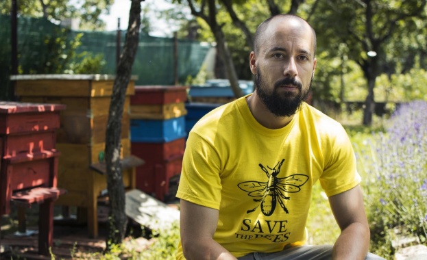 Голям проблем за пчеларите е нерегламентираното пръскане с инсектициди което