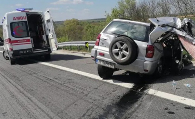 Бременна българка е загинала при катастрофа в окръг Одрин съобщават