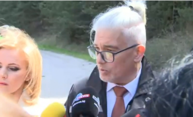 Продължават огледите на мястото в близост до Самоков където вчера