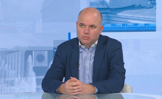 Владислав Панев: Тази оставка беше свързана със споразумението за ротацията