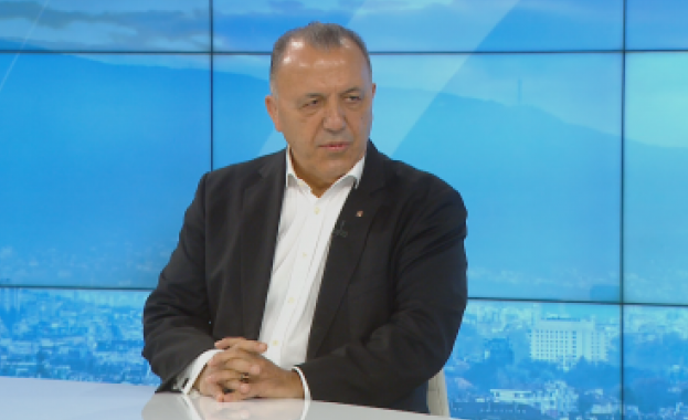 Това е типова ситуация при която се реагира адекватно и