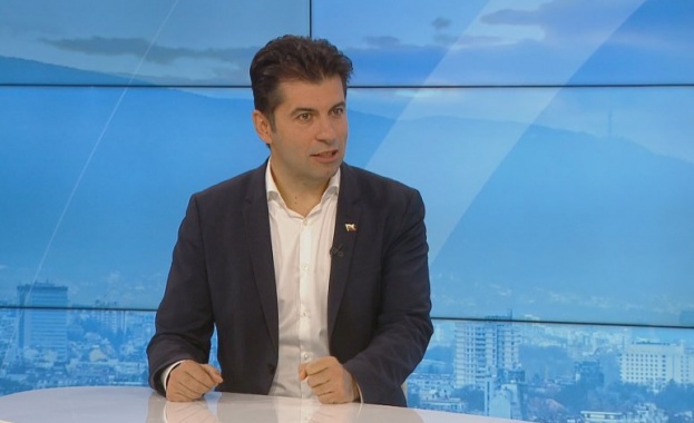 Академик Николай Денков сам е посочил членовете на оглавявания от