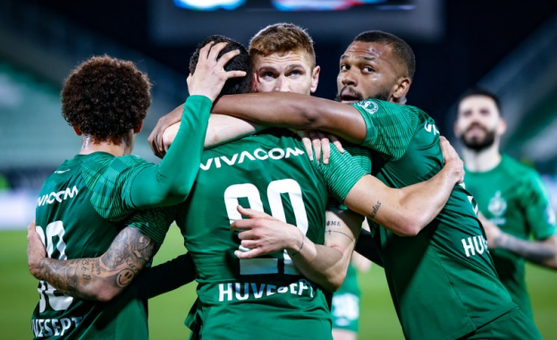 Късно снощи българският шампион Лудогорец постигна много важна победа след