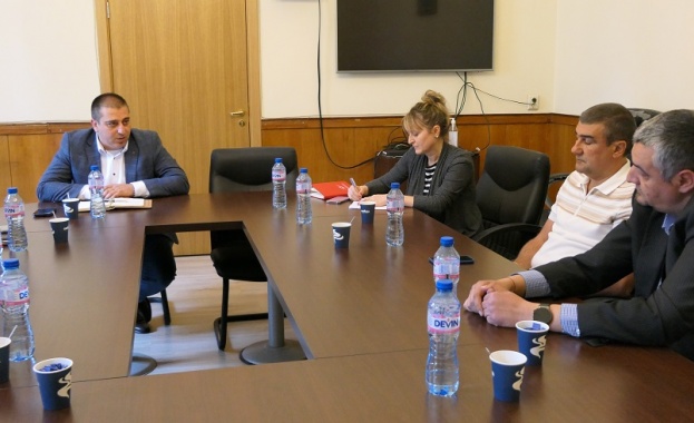 Призовавам браншовите асоциации в сектор животновъдство да засилят диалога между