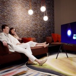 LG OLED: Зашеметяващо произведение на изкуството за дневната ви