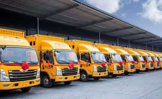 Китайските автомобилостроителни компании бързо завземат руския пазар след изтеглянето на