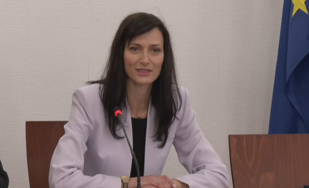 Мария Габриел: България трябва да говори в един глас за подкрепа на Украйна