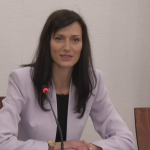 Мария Габриел: България трябва да говори в един глас за подкрепа на Украйна